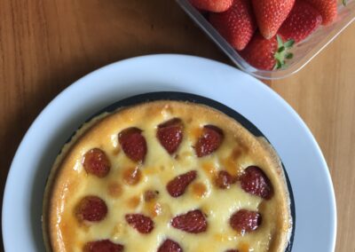 Strawberry & Cardamon Cheesecake